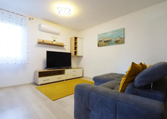 Galerius Golden Beach Apartment